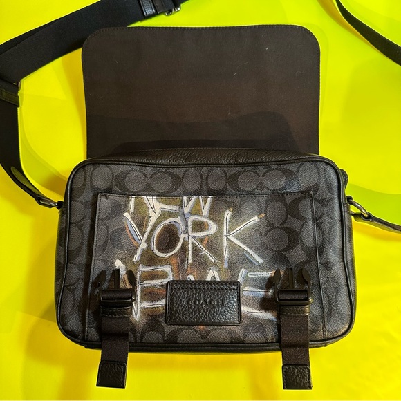 Coach X Jean Michel Basquiat Signature Canvas Track Crossbody Bag No. C5420 - Picture 11 of 15